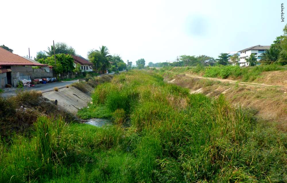 Udon Thani Gleise 6.JPG