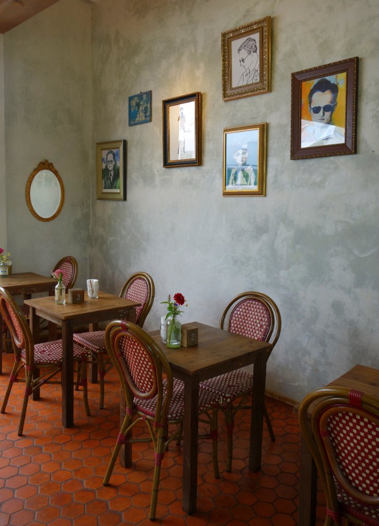 Barn Na Cafe 27.JPG