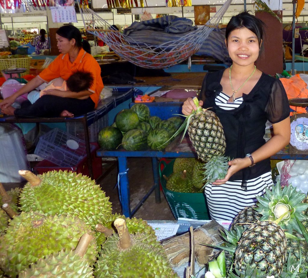 Durian am markt.JPG