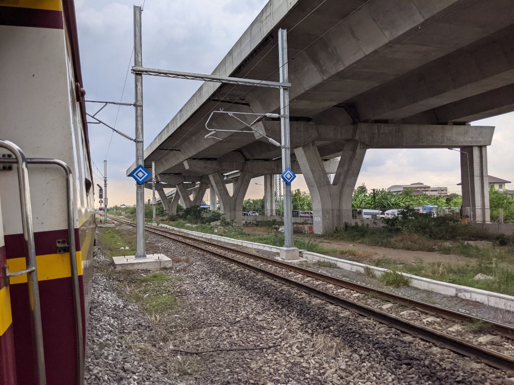 PXL_20210421_063933986.jpg