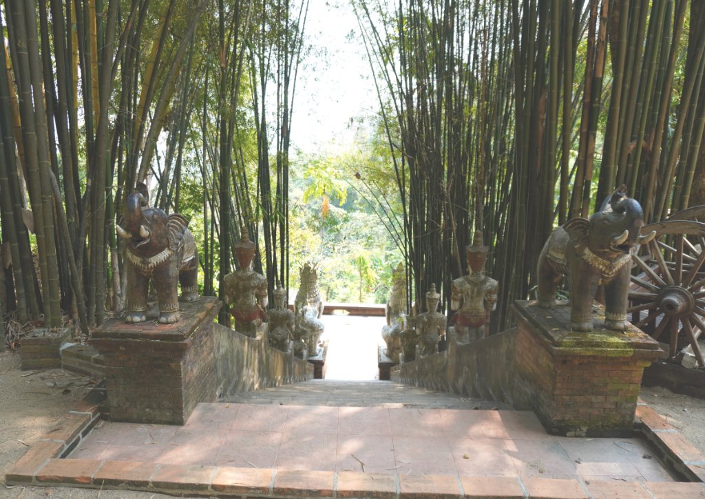 Wat Doi suthep 2.JPG