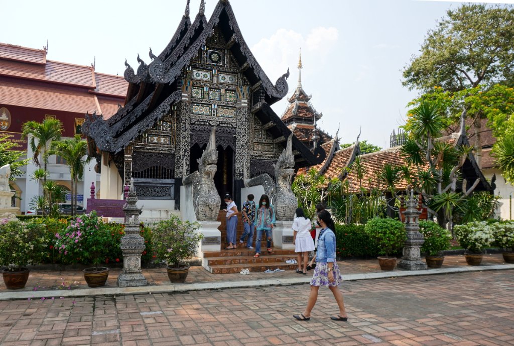 Wat Chedi Luang 1.JPG