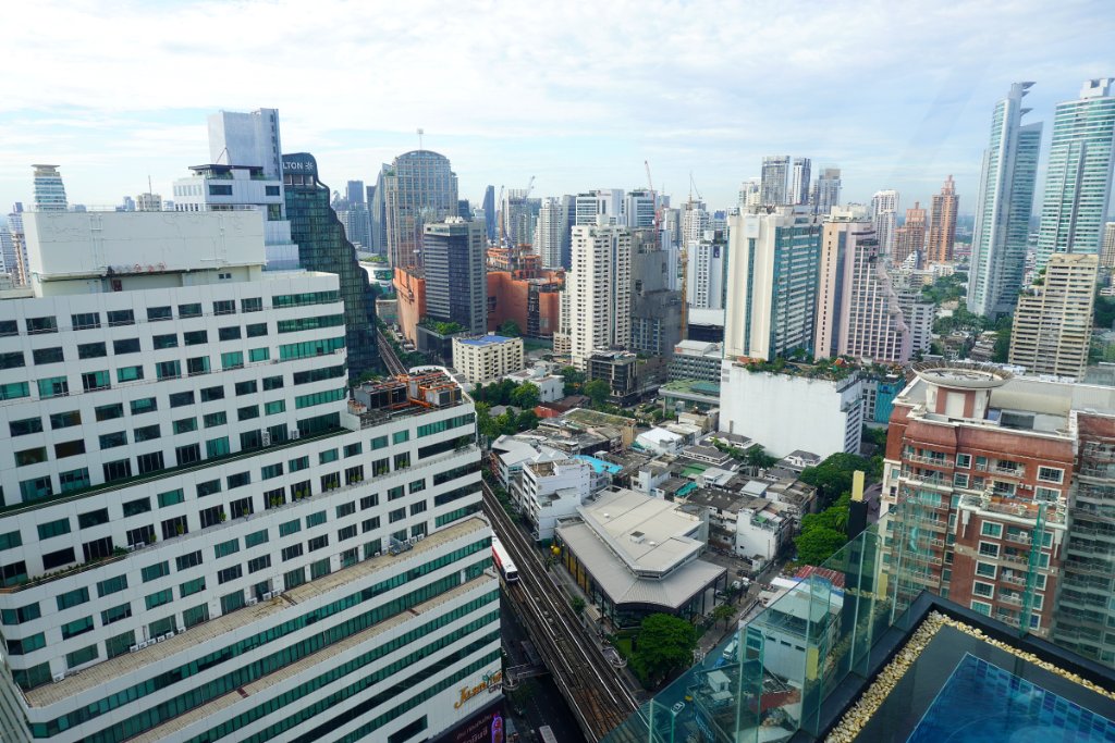The Continent BKK 5.JPG