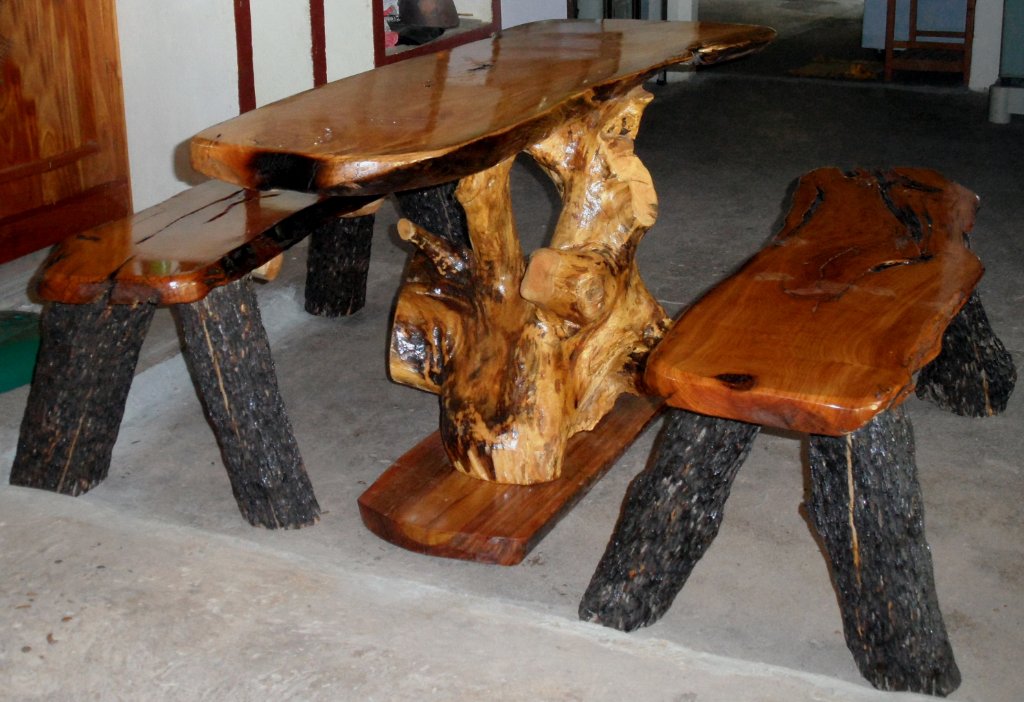 holzmoebel17.jpg