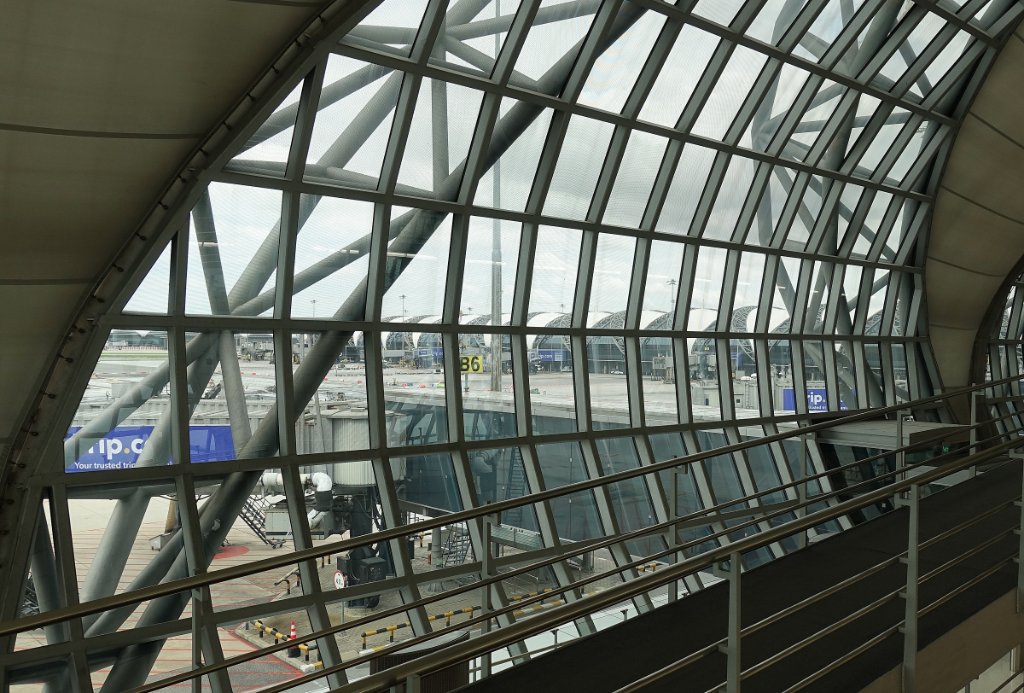 Suvarnabhumi 3o.JPG