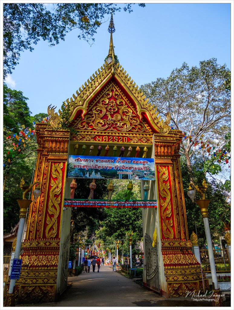 Wat-Tham-Chiang-Dao-2.jpg